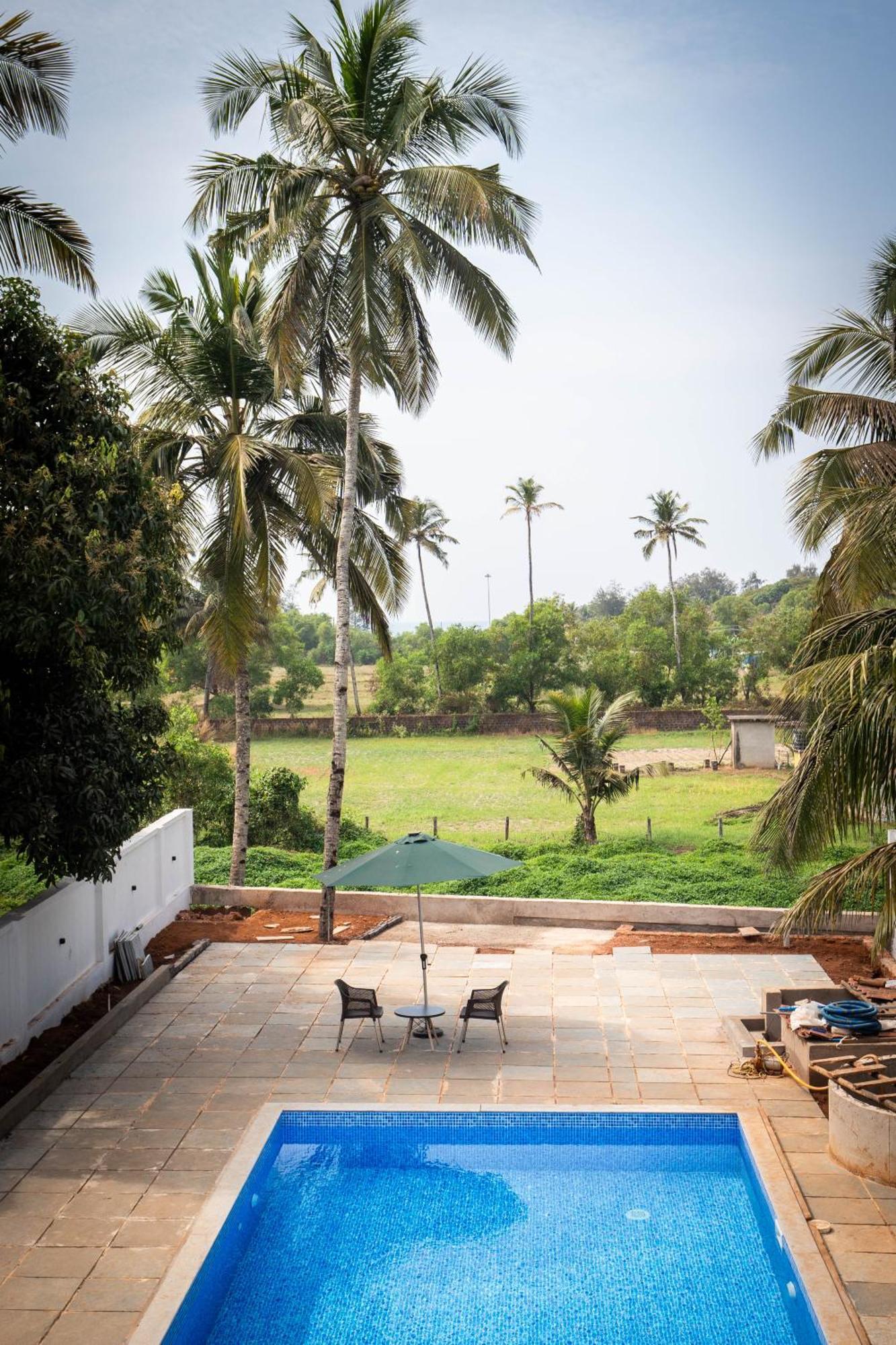 Mistral By The Sea Aparthotel บีนอลิม ภายนอก รูปภาพ